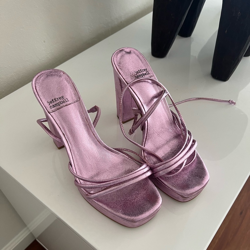 Presecco Platform Sandals